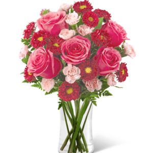 Send loving wishes for any occasion with this year-round favorite featuring pretty pink roses