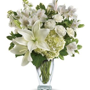 A tasteful design of elegant white flowers