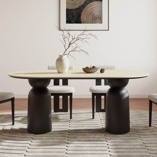 its smooth lines foster cozy dining. color:Black