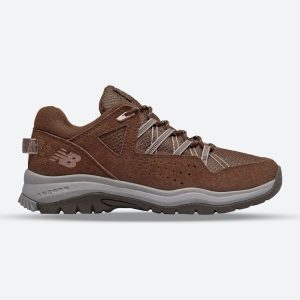 Mens Wide Fit New Balance MW669LC2 Brown Hiking Sneakers, Brown / 8 / 2E