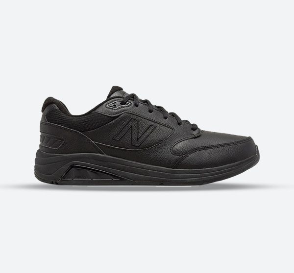 Mens Wide Fit New Balance MW928BK2 Sneakers, Black / 8 / 6E