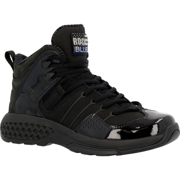 This non-metallic public service shoe for women is constructed with a breathable tactical grade mesh upper with high-abrasion TPU overlays for added structure