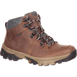 <p>Rocky has a long tradition of making boots and shoes that allow you to get out and take on the world around you. In the spirit of this tradition weâre proud to introduce to you the new Rocky Endeavor Point Womenâs line of footwear. </p><p>The Womenâs Endeavor Point Hiker is designed with a tremendous pairing of casual appeal and rugged comfort. Wear these oxfords around town
