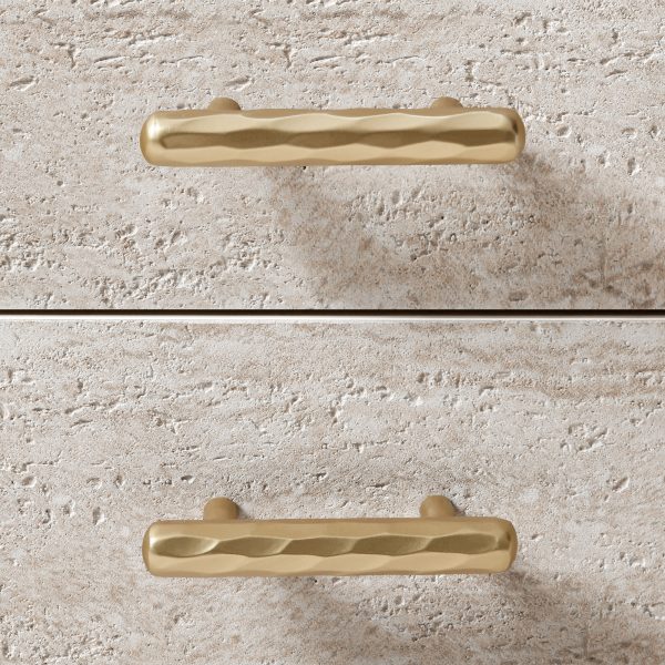 color:Beige