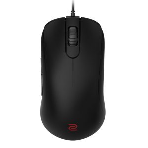 Shorter overall length to easily wrap around and hold the mouse. Space between the palm and back edge of the mouse for move freelom in vertical movements