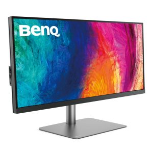 BenQ PD3420Q ships from the factory with default color settings that perfectly match Mac® and MacBook® Pro laptop colors. Covering 98% P3