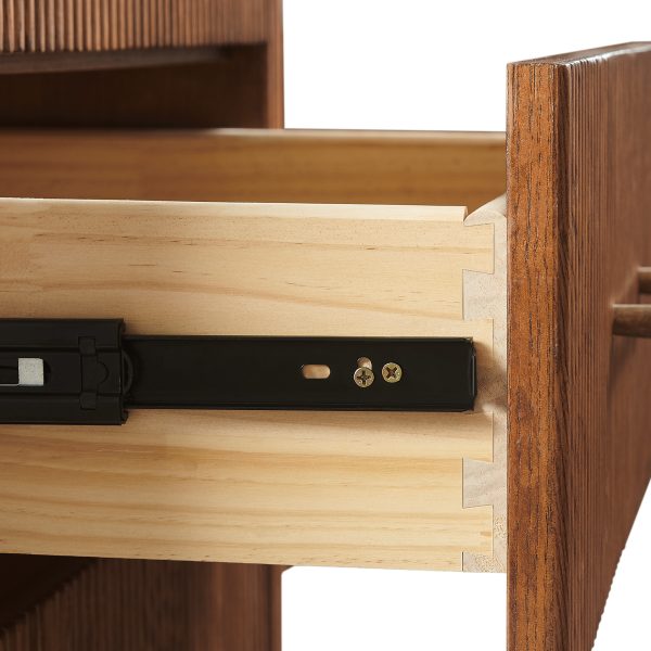 material:Ash Wood