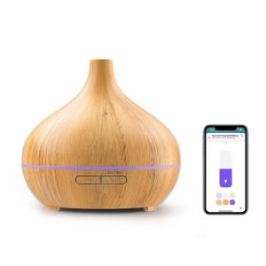 Voice Control: compatible with Apple HomeKit