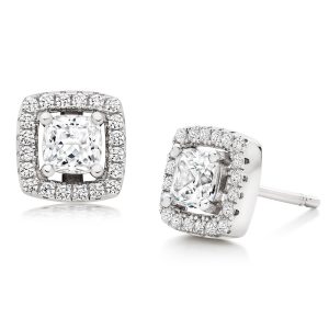 * White gold plated over brass* Imitation diamond stones* Butterfly Backing* Dimensions: 6mm* Weight: 5 grams* Available in Round