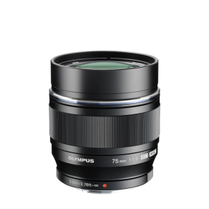 Any photography enthusiast interested or specialised in taking portraits and indoor shots will certainly reap the benefits of this high-performance prime lens. It delivers uncompromised image quality – with a super-bright open aperture of F1.8 – that stands out with crisp contrast