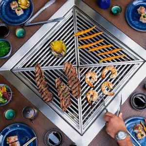 The company that pioneered Social Grilling® introduces the Quadra