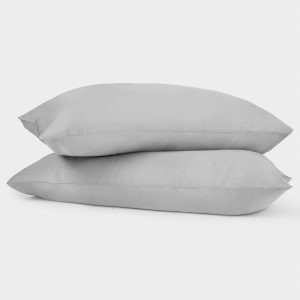 Osteopath Recommended. "I have searched for a long time for the right pillow. As an Osteopath this ticks every box and has helped my neck pain. I shall recommend this to my patients. Excellent product and eco friendly." - Wendy Hounsfield. Description. Enough pillow talk - it's time to get serious about pillows.... Ridiculously good sleep starts with amazing pillows.. Better sleep coming your way.. Bundle Includes:. 2 x Eucalyptus Silk Pillowcases. 2 x Eucalyptus Silk Pillows. 2 x Pillow Protectors. *All sizes are UK standard sizes with deep fitting Fitted Sheet*. *Super King & Emperor sizes include 50x90cm Pillow options*. Have you tried our sheets yet?. If not