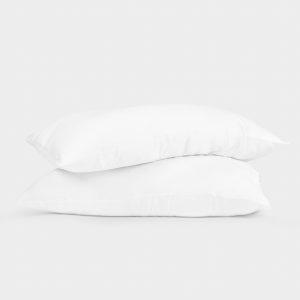 Osteopath Recommended. "I have searched for a long time for the right pillow. As an Osteopath this ticks every box and has helped my neck pain. I shall recommend this to my patients. Excellent product and eco friendly." - Wendy Hounsfield. Description. Enough pillow talk - it's time to get serious about pillows.... Ridiculously good sleep starts with amazing pillows.. Better sleep coming your way.. Bundle Includes:. 2 x Eucalyptus Silk Pillowcases. 2 x Eucalyptus Silk Pillows. 2 x Pillow Protectors. *All sizes are UK standard sizes with deep fitting Fitted Sheet*. *Super King & Emperor sizes include 50x90cm Pillow options*. Have you tried our sheets yet?. If not
