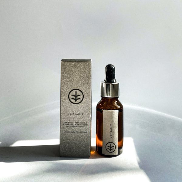 100% Natural Essential Oil. Perfume grade oil without the synthetics.. 100% natural fragrance. Our pure essential oil blends can be used to improve wellness through the power of aromatherapy. Add a few drops to water in an oil burner or electric diffuser to instantly fill a space with your preferred natural scent.. 20 ml ℮. 100% essential oil blend. Comes in a slightly oversize bottle to allow for your own additions or blends to be added (don't worry - we didn't leave any oil out!). Hand poured