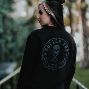 <p>Introducing the Ever Crewneck Pullover Sweater in Jet Black — the comfiest and coolest pullover around! Perfect for chilly weather days