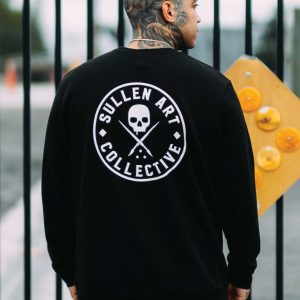 <p>Introducing the Ever Crewneck Pullover Lyte Sweater in Jet Black — the comfiest and coolest dark gray pullover around! Perfect for chilly weather days