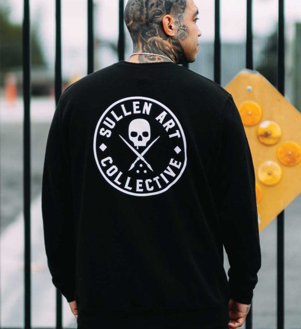 Introducing the Ever Crewneck Pullover Lyte Sweater in Jet Black — the comfiest and coolest dark gray pullover around! Perfect for chilly weather days