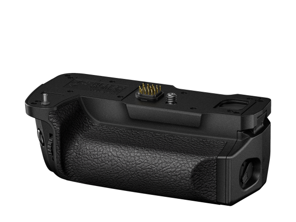 Perfectly integrated in the OM SYSTEM OM‑1 design the HLD‑10 offers you an IP53 weather sealing and is freezproof(down to ‑10°C). With its ergonomic design it helps you to balance long tele lenses and make portait shooting more confortableThe HLD‑10 holds one extra BLX‑1 battery to extend your shooting time up to 1040 images. The HLD‑10 gives you all the camera controls you need to shoot reliably and comfortably in portrait and landscape orientation. You can also attach the optional Grip Strap