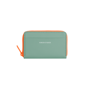 Order the Horizn Studios Wallet – an essential companion crafted for lasting style. Keep your cards and cash perfectly organised in a slim