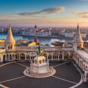 Cheap flight from London to Budapest with Gotogate UK.