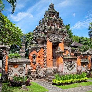 Cheap flight from London to Denpasar Bali with Gotogate UK.