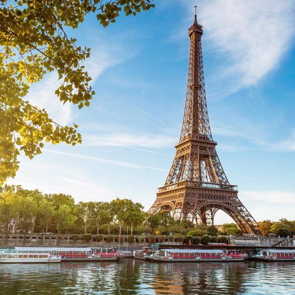 Cheap flight from Manchester to Paris with Gotogate UK.