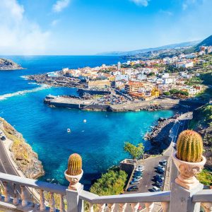 Cheap flight from London to Tenerife with Gotogate UK.