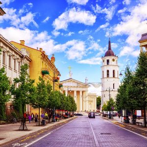 Cheap flight from London to Vilnius with Gotogate UK.