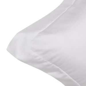 Osteopath Recommended. "I have searched for a long time for the right pillow. As an Osteopath this ticks every box and has helped my neck pain. I shall recommend this to my patients. Excellent product and eco friendly." - Wendy Hounsfield. Description. Enough pillow talk - it's time to get serious about pillows.... Ridiculously good sleep starts with amazing pillows.. Better sleep coming your way.. Bundle Includes:. 2 x Eucalyptus Silk Pillowcases. 2 x Eucalyptus Silk Pillows. 2 x Pillow Protectors. *All sizes are UK standard sizes with deep fitting Fitted Sheet*. *Super King & Emperor sizes include 50x90cm Pillow options*. Have you tried our sheets yet?. If not