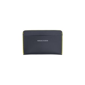 Get the Horizn Studios Cardholder – the perfect solution for minimalist carry. Keep your essential cards secure and accessible in a sleek