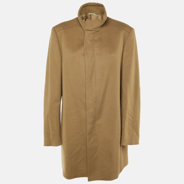 Gucci’s tailoring heritage shines in this mid length coat