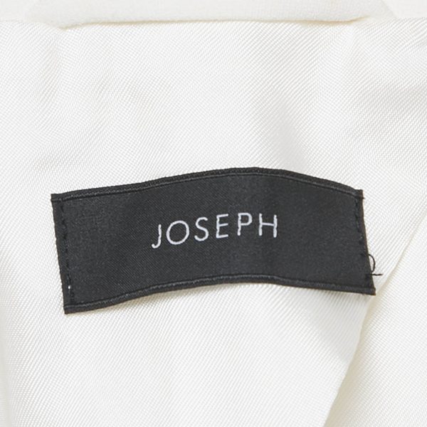 and quickly becomes a wardrobe anchor.