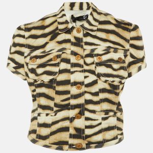 Cavalli reworks animal print onto stretch cotton for this cropped jacket. The palette softens the pattern while the short cut brings a sharp