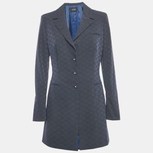 Versace Classic V2’s navy blue blazer in nylon is cut long and lean