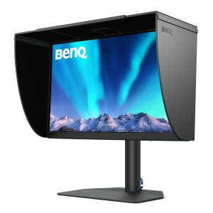 BenQ SW272Q Photographer Monitor utilizes the Fine-Coated Panel complies with TUV certification for outstanding anti-glare and anti-reflection performance.
