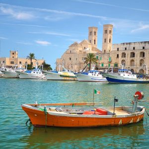 Cheap flight from London to Bari with Gotogate UK.